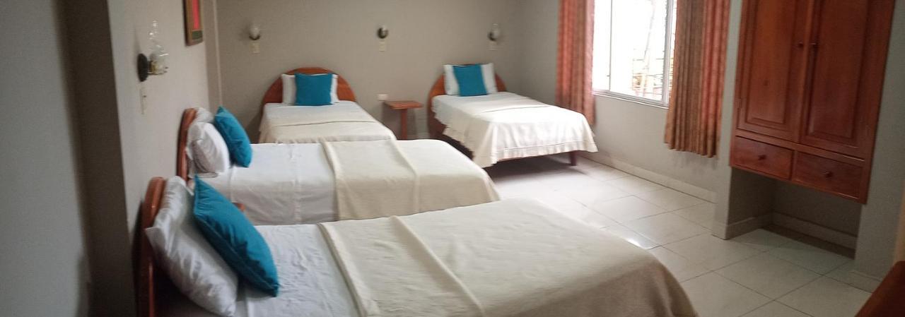Hotel Palmeras Galapagos Puerto Ayora  Eksteriør bilde
