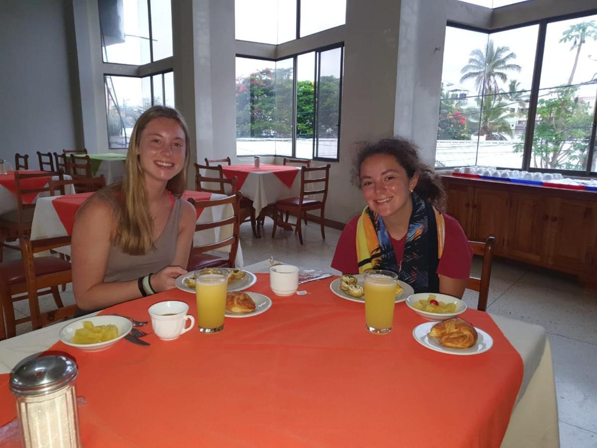 Hotel Palmeras Galapagos Puerto Ayora  Eksteriør bilde